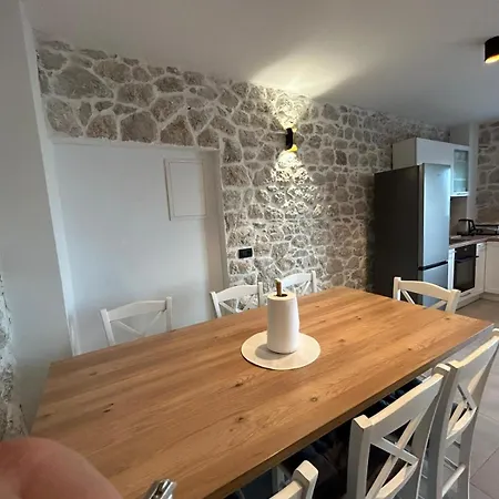 Villa New! 2 Complex For 16 Persons Near Omis *