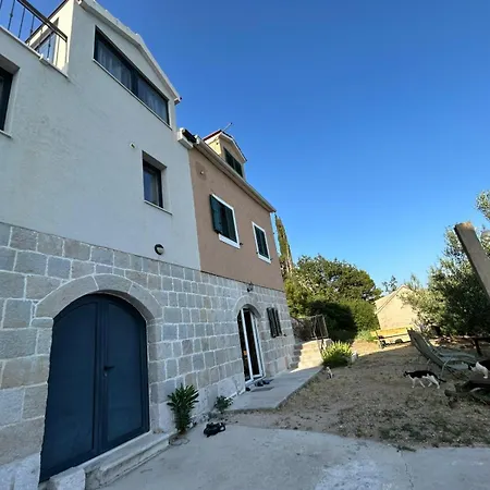 New! 2 Complex For 16 Persons Near Omis Villa Lokva Rogoznica