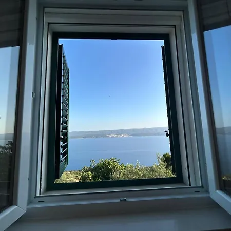 New! 2 Complex For 16 Persons Near Omis Villa