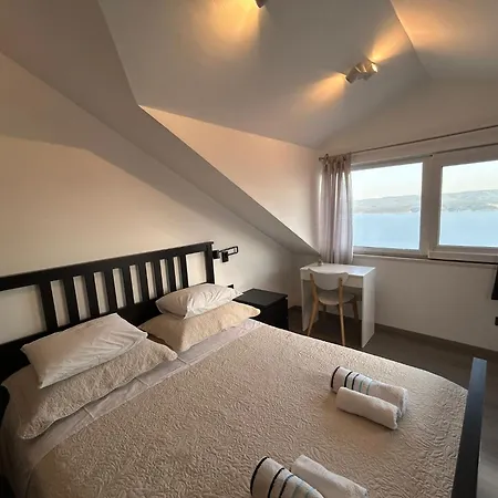 New! 2 Complex For 16 Persons Near Omis *